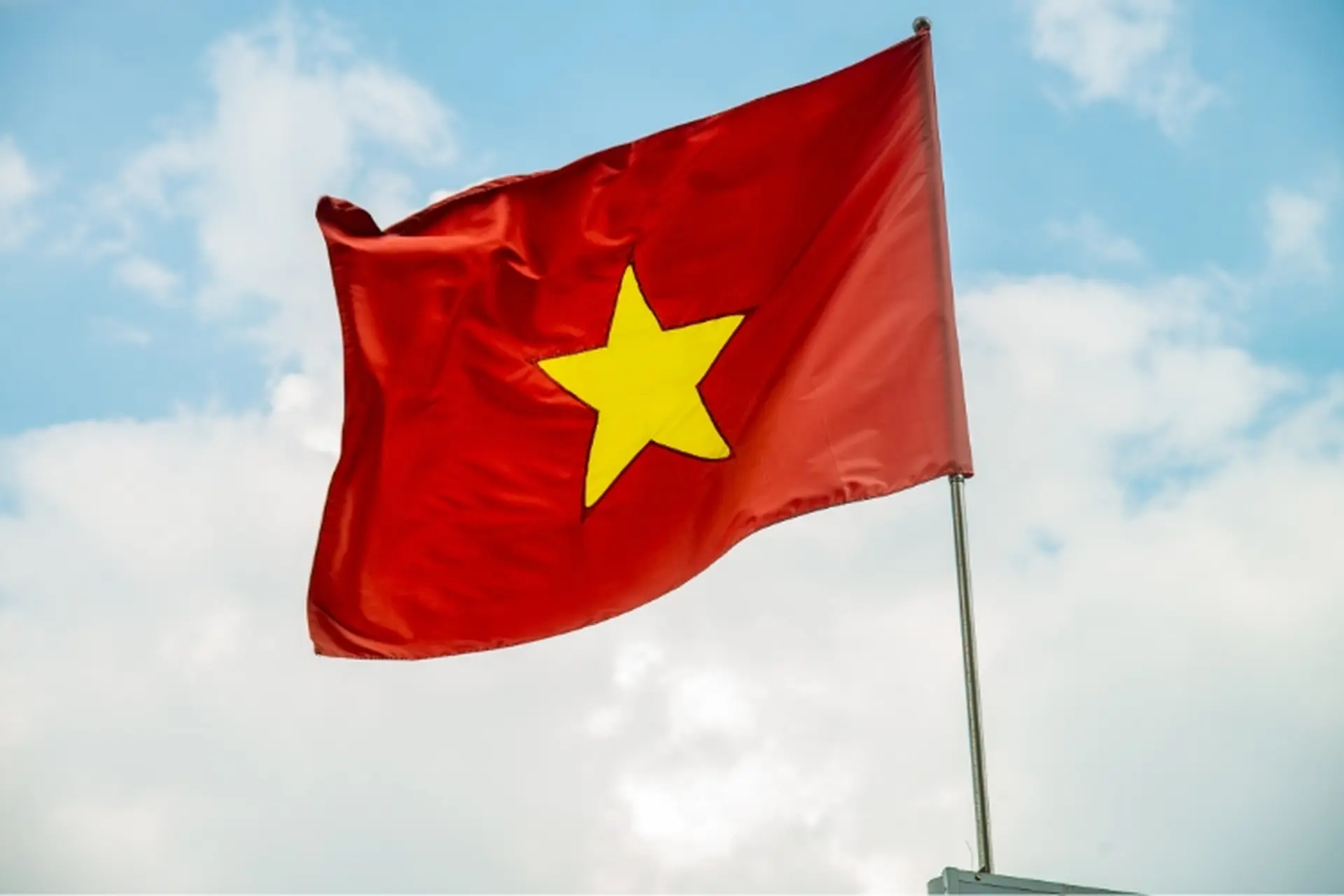 “Điện mừng” trong nghi thức ngoại giao cấp quốc gia là gì? 1 Điện mừng thường được gửi trong các sự kiện chính trị – ngoại giao quan trọng giữa các quốc gia